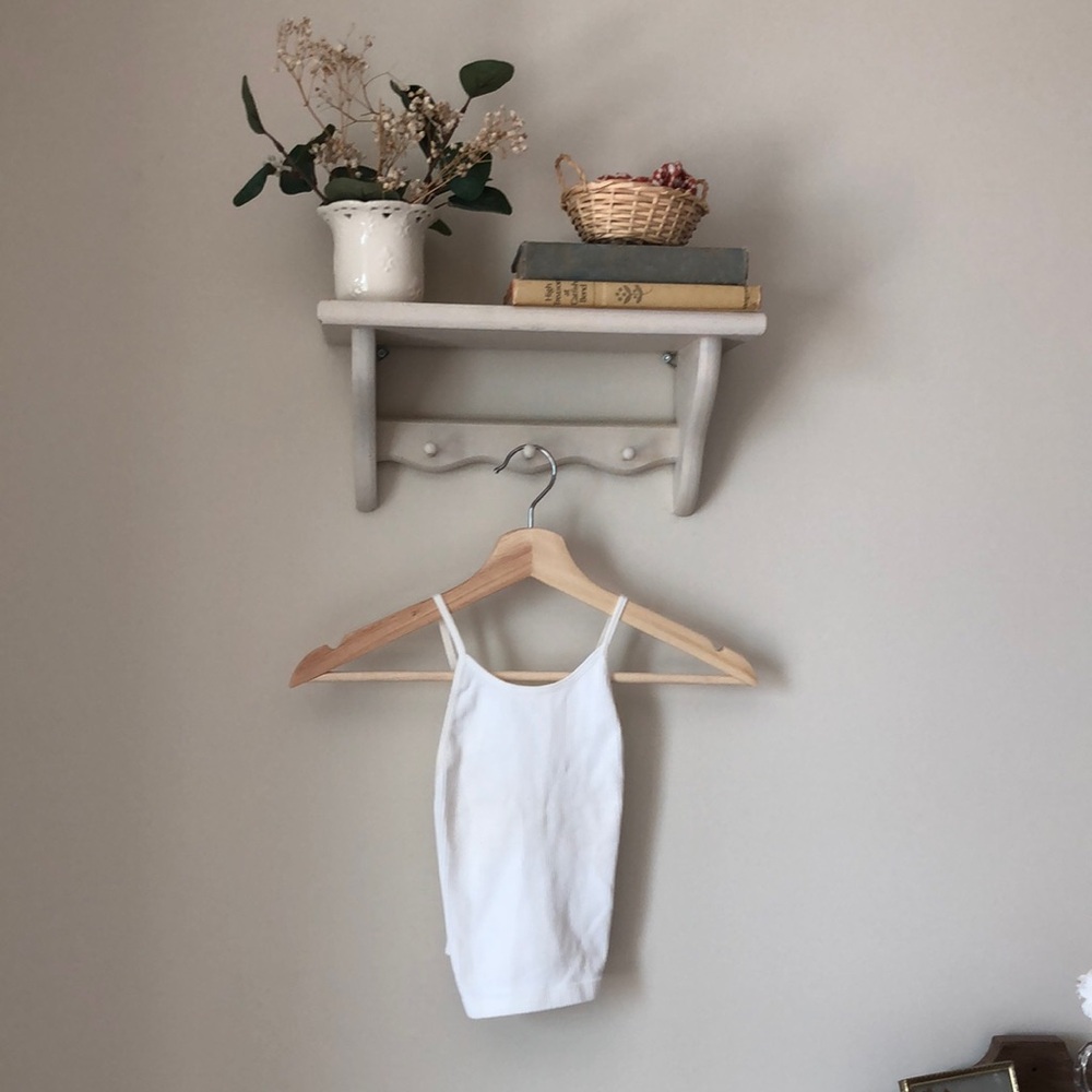 Aritzia White Ribbed Tank Top